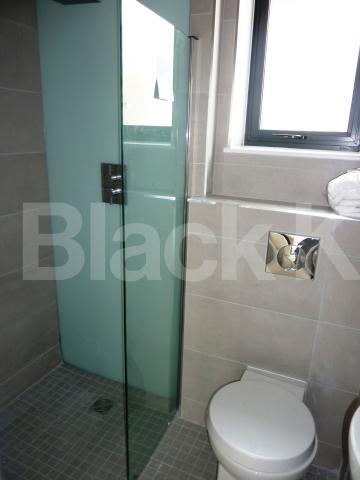 			3 BATHROOMS-2 TERRACES-A MUST SEE!, 4 Bedroom, 1 bath, 1 reception Mews House			 Charlton King Mews, KENTISH TOWN